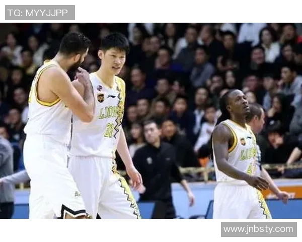 广州排球队以80分领跑世界锦标赛积分榜展现强劲实力